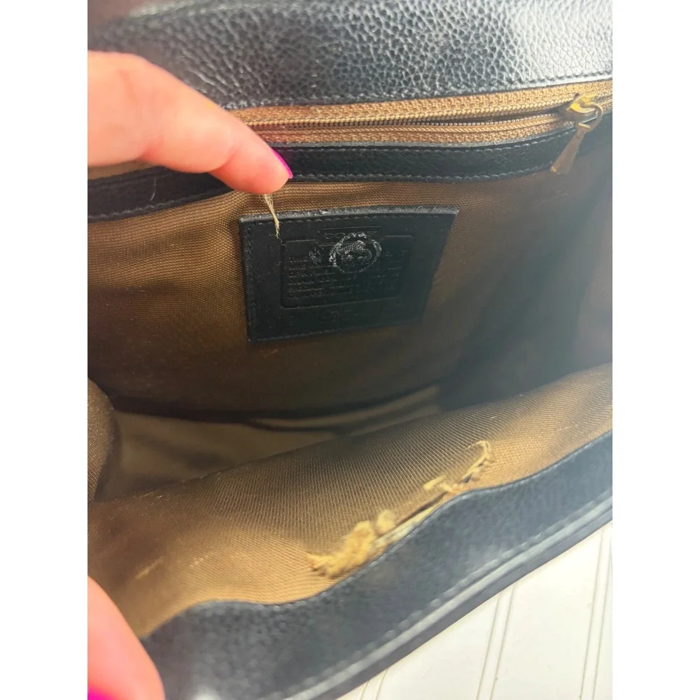 Coach Vintage Y2K Black Pebbled Leather Restored Court Crossbody Bag Purse $520